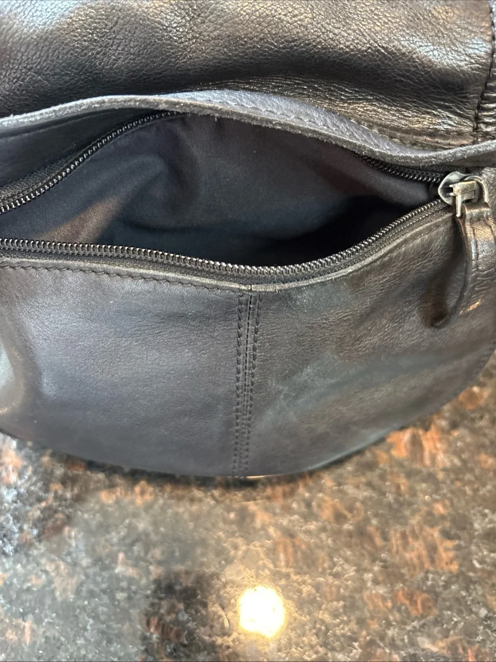 Vilenca Holland black leather